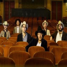 Mike & The Moonpies 